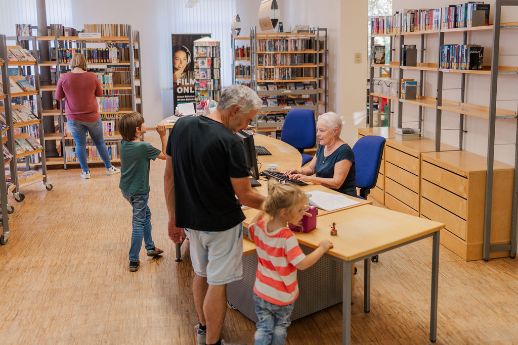 Frontoffice Bücherei